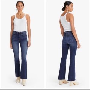 Mother The Weekender Fray Flared Leg Not Rough Enough Jeans Dark Wash Wide 28